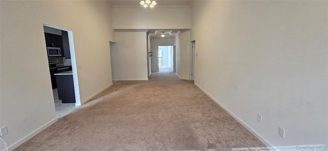 41 Greentree Court, Shirley, NY 11967