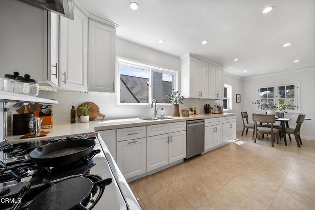 2370 Catherine Road, Altadena, CA 91001