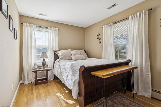 496 Windemere RD, Newport News, VA 23602