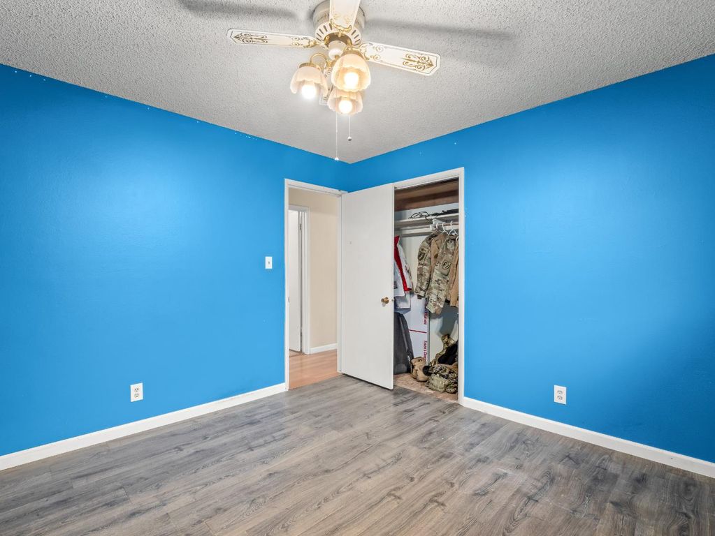 Image 30 of property listing at 525 E Vartikian Avenue, Fresno, CA 93710