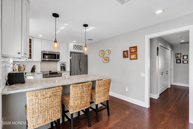150 Maclura Plz Plaza C, Monroe, NJ 08831