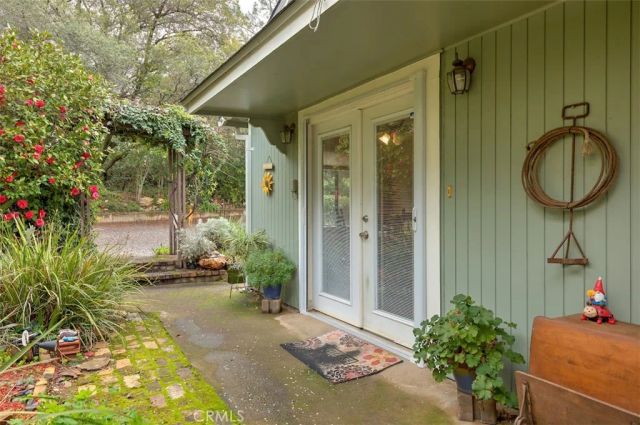 1044 Mount Ida, Oroville, CA 95966