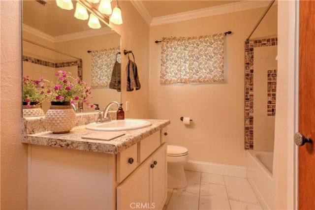 1044 Mount Ida, Oroville, CA 95966