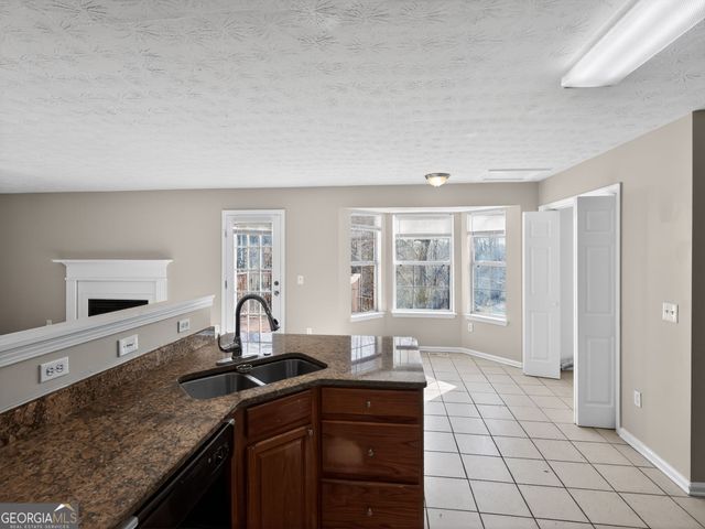 3968 Old Lantern Drive, Lithonia, GA 30038