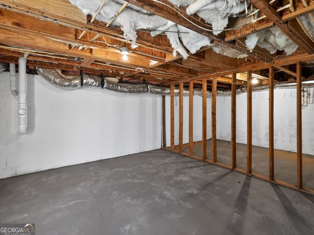 3968 Old Lantern Drive, Lithonia, GA 30038