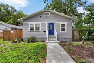 8114 N 11TH STREET, Tampa, FL 33604