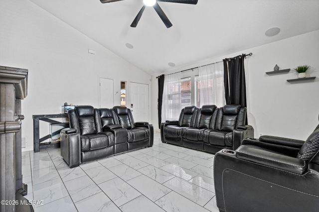 5418 S Wembly Road, Tucson, AZ 85746