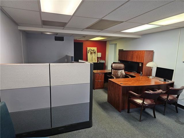 3083 Leechburg Rd, Lower Burrell, PA 15068