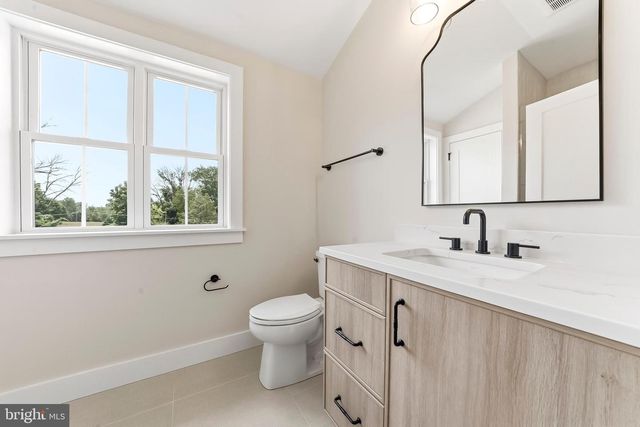 989 SILLS MILL RD, Kennett Square, PA 19348