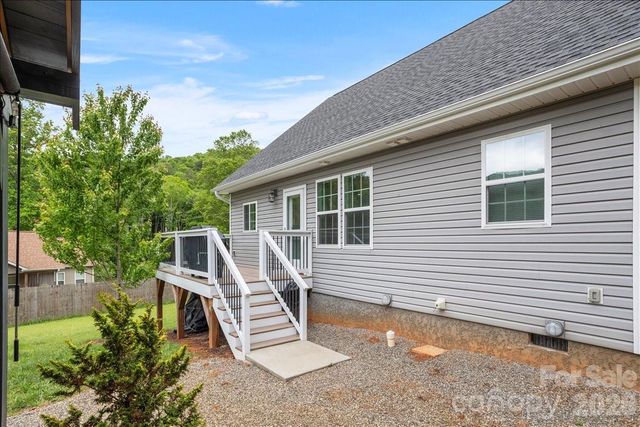 24 Mink Farm Road, Leicester, NC 28748