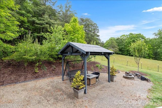 24 Mink Farm Road, Leicester, NC 28748