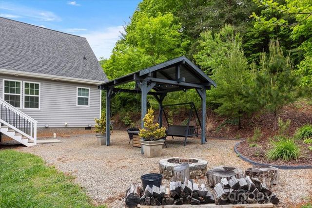 24 Mink Farm Road, Leicester, NC 28748
