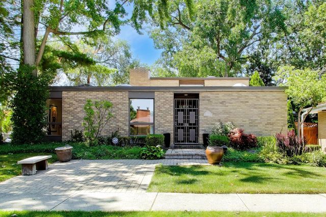 9000 Tripp Avenue, Skokie, IL 60076