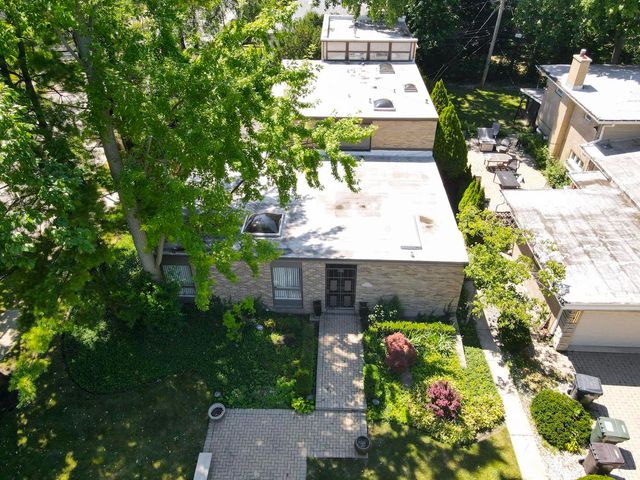 9000 Tripp Avenue, Skokie, IL 60076