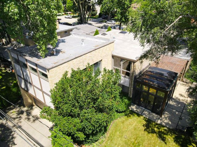 9000 Tripp Avenue, Skokie, IL 60076