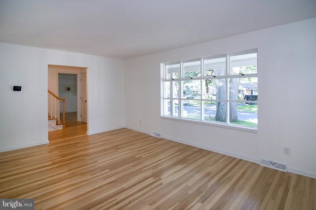 501 QUINCY DR, Turnersville, NJ 08012