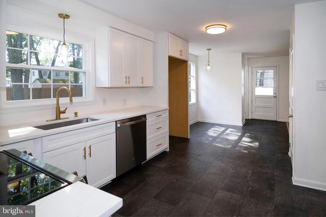 501 QUINCY DR, Turnersville, NJ 08012