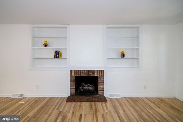 501 QUINCY DR, Turnersville, NJ 08012
