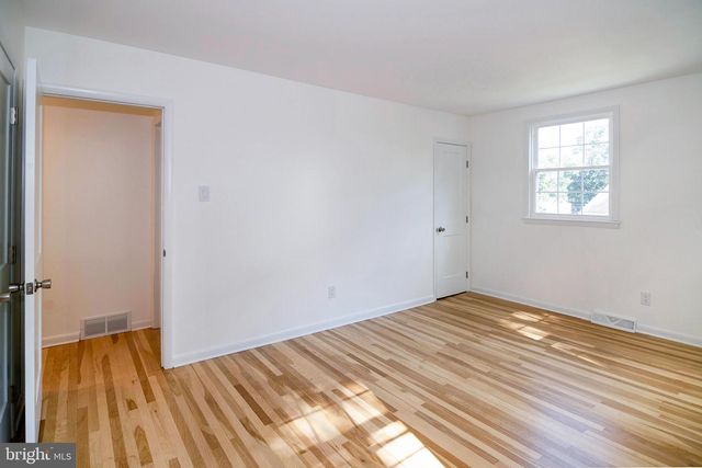 501 QUINCY DR, Turnersville, NJ 08012