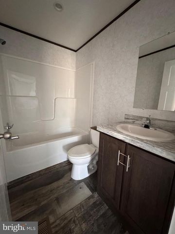 7201 BATTLE LANE, Millville, NJ 08332