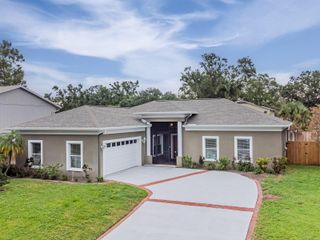 15617 GARDENSIDE LANE, Tampa, FL 33624