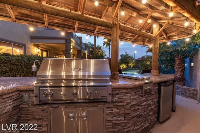 10524 Torre De Nolte Street, Las Vegas, NV 89141