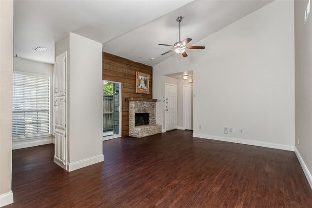 333 Melrose Drive 10C, Richardson, TX 75080