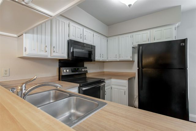 333 Melrose Drive 10C, Richardson, TX 75080