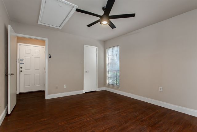 333 Melrose Drive 10C, Richardson, TX 75080