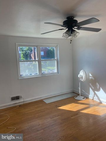 906 MASEFIELD RD, Baltimore, MD 21207