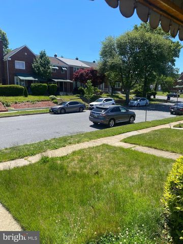 906 MASEFIELD RD, Baltimore, MD 21207