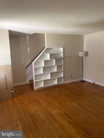 906 MASEFIELD RD, Baltimore, MD 21207