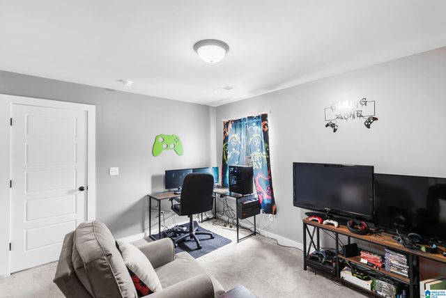 105 LAKE RIDGE DRIVE, Trussville, AL 35173