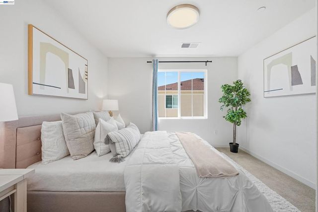 8556 Seawind Way, Newark, CA 94560