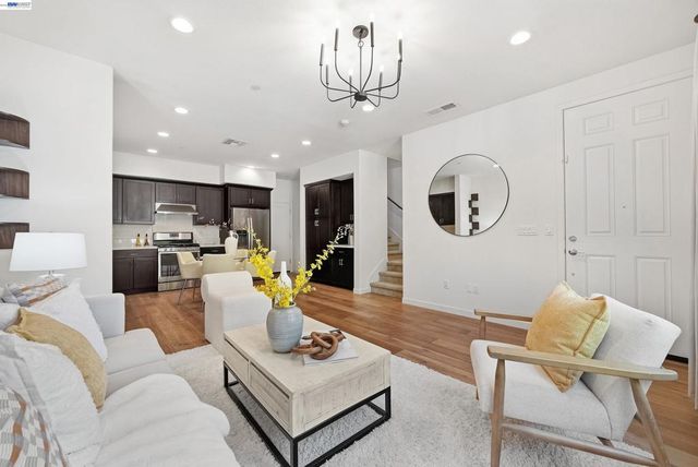 8556 Seawind Way, Newark, CA 94560