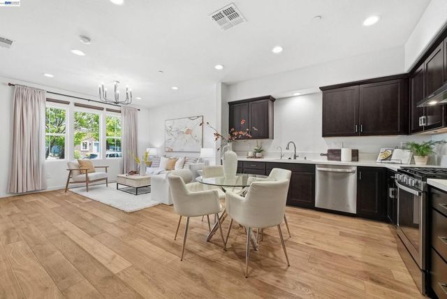 8556 Seawind Way, Newark, CA 94560