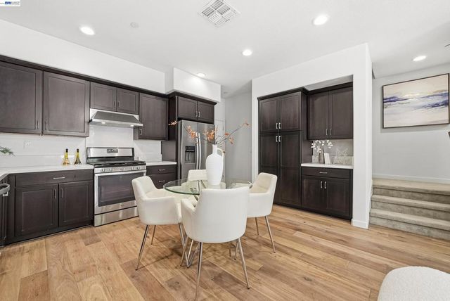 8556 Seawind Way, Newark, CA 94560