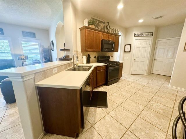 25203 Shadowmere Lane, Katy, TX 77494