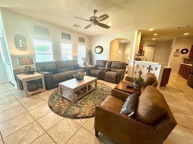 25203 Shadowmere Lane, Katy, TX 77494