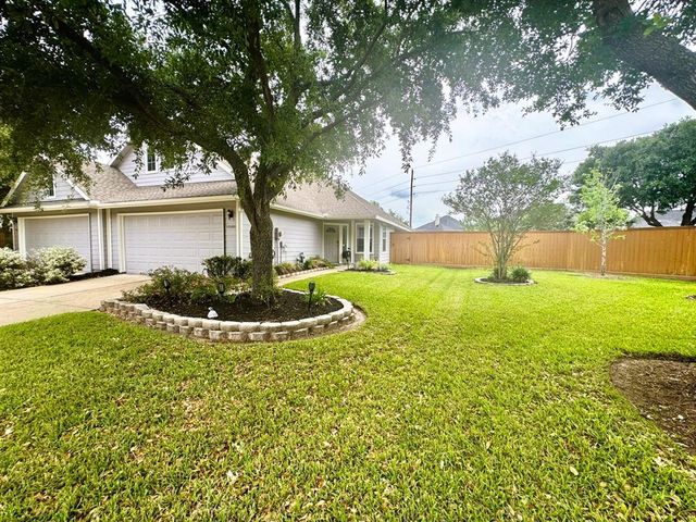 25203 Shadowmere Lane, Katy, TX 77494
