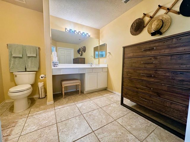 25203 Shadowmere Lane, Katy, TX 77494