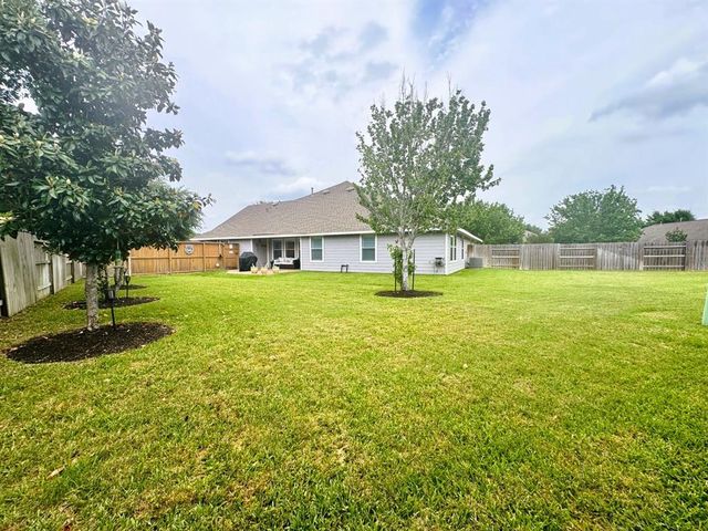 25203 Shadowmere Lane, Katy, TX 77494