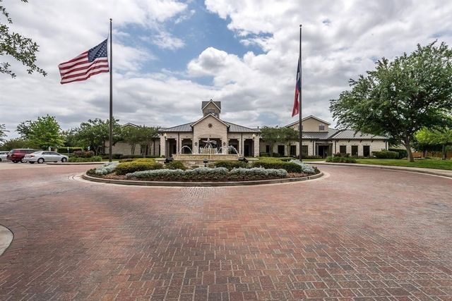 25203 Shadowmere Lane, Katy, TX 77494