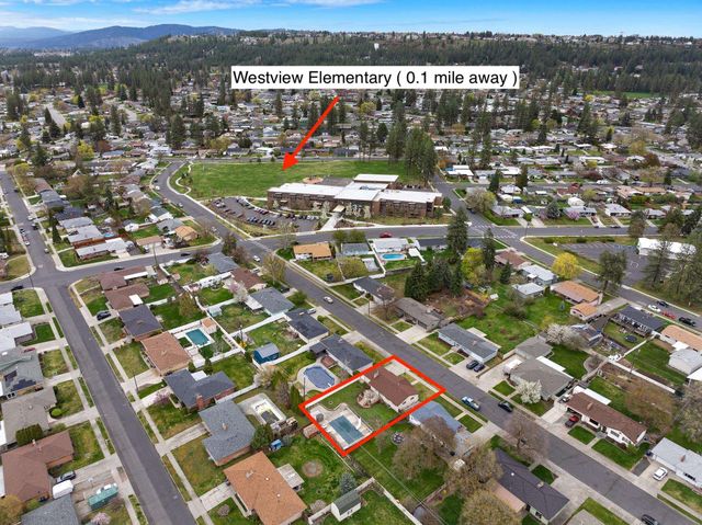 5933 N Moore St, Spokane, WA 99205