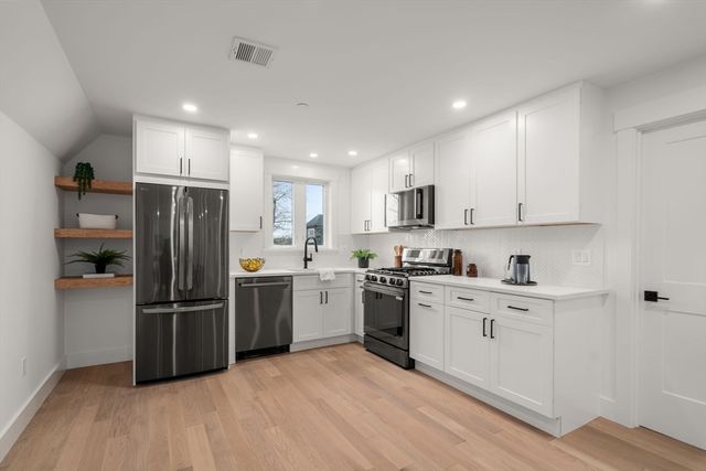 26 Adelaide Street 3, Boston, MA 02130
