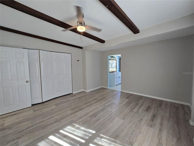 2346 CR 401, Lake Panasoffkee, FL 33538