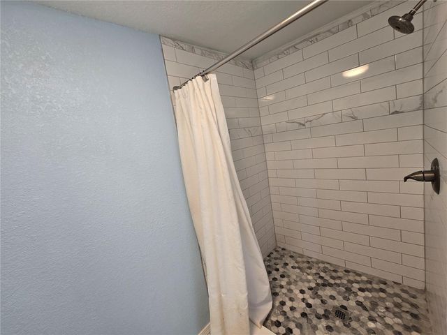 2346 CR 401, Lake Panasoffkee, FL 33538