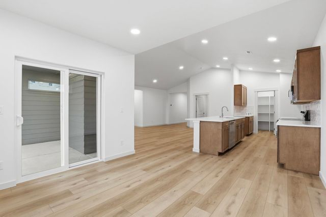 2402 Annie Pl, Cheney, WA 99004