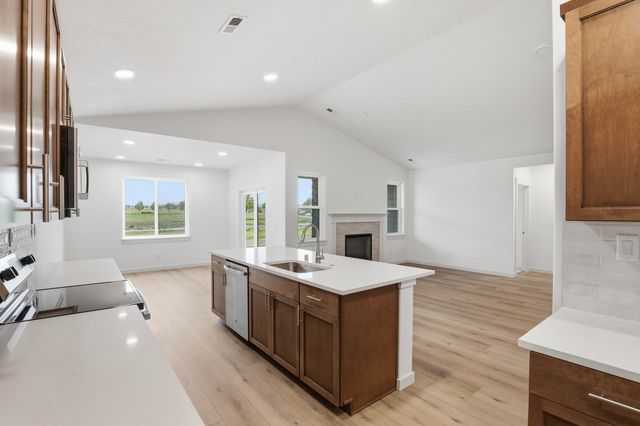 2402 Annie Pl, Cheney, WA 99004