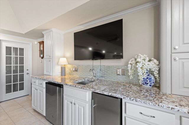 1405 Wisteria Ln, Longview, TX 75604